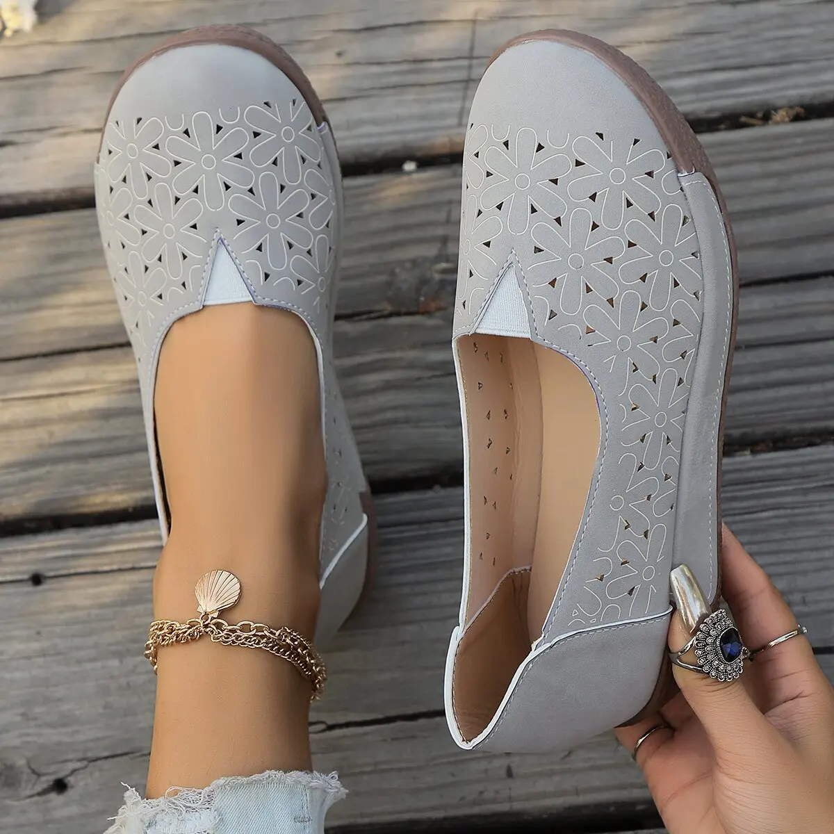 New Summer Mesh Breathable Sneakers Women