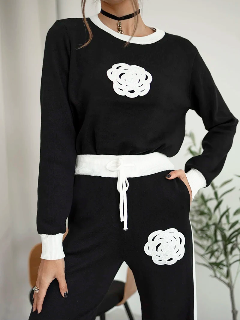 Casual Winter Long Sleeve Women Knitted Suit Floral