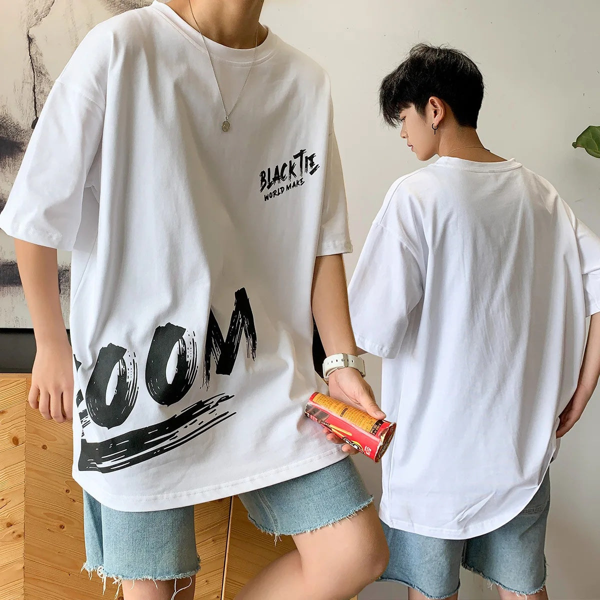 Trendy Men's Short Sleeve T-Shirt Loose Fit Hong Kong Style