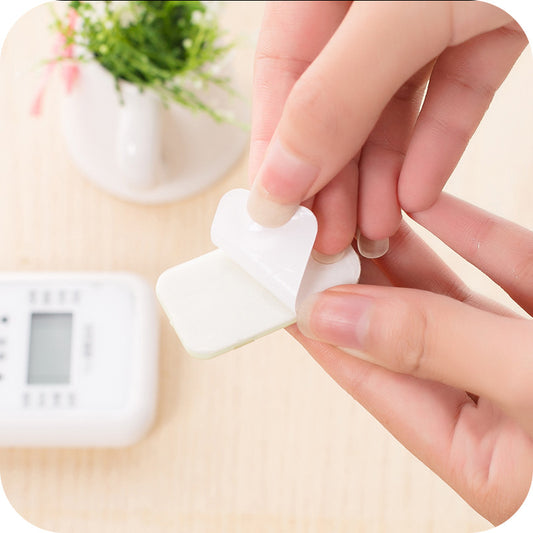 2 Pairs Plastic Sticky Hook Set