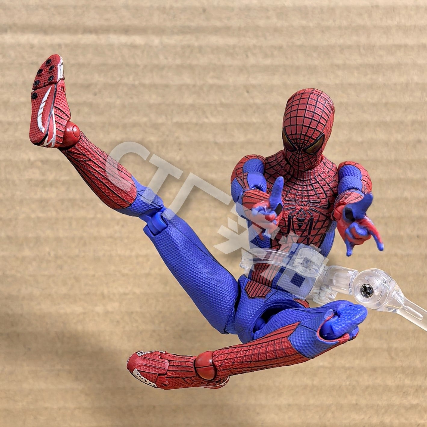Spiderman Mafex 001 Peter Parker Andrew Garfield Figure