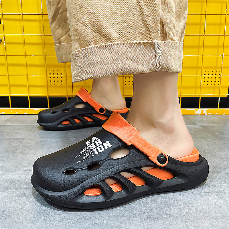 2024 New Men Outdoor Sandals Slippers Beach Comfortable Thick Soft Sole Clogs Men