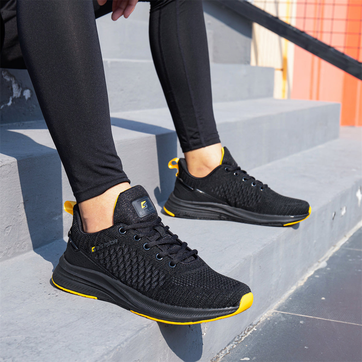 New Men Knit Casual Walking Shoes Breathable Trendy Sneakers