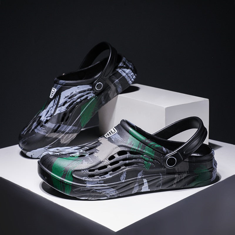 Summer New Men's Clogs Sandals Lightweight Slippers