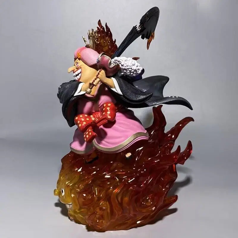 25cm One Piece Figure Charlotte Linlin Anime Figures