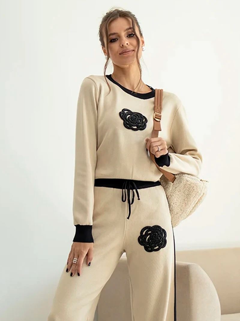 Casual Winter Long Sleeve Women Knitted Suit Floral