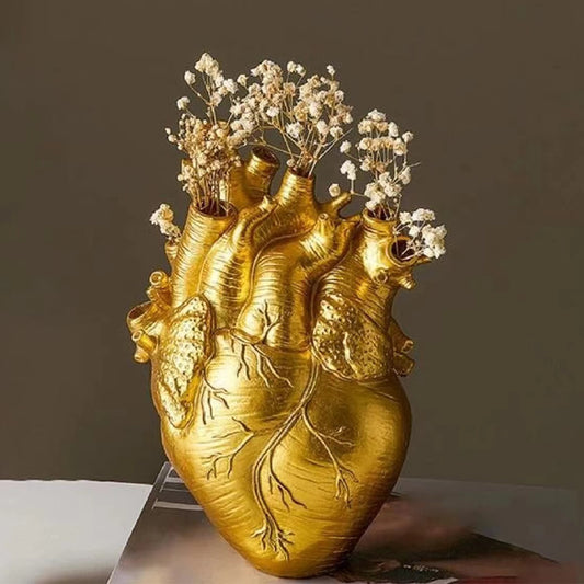 Creative Vases Heart-Shaped Sculpture