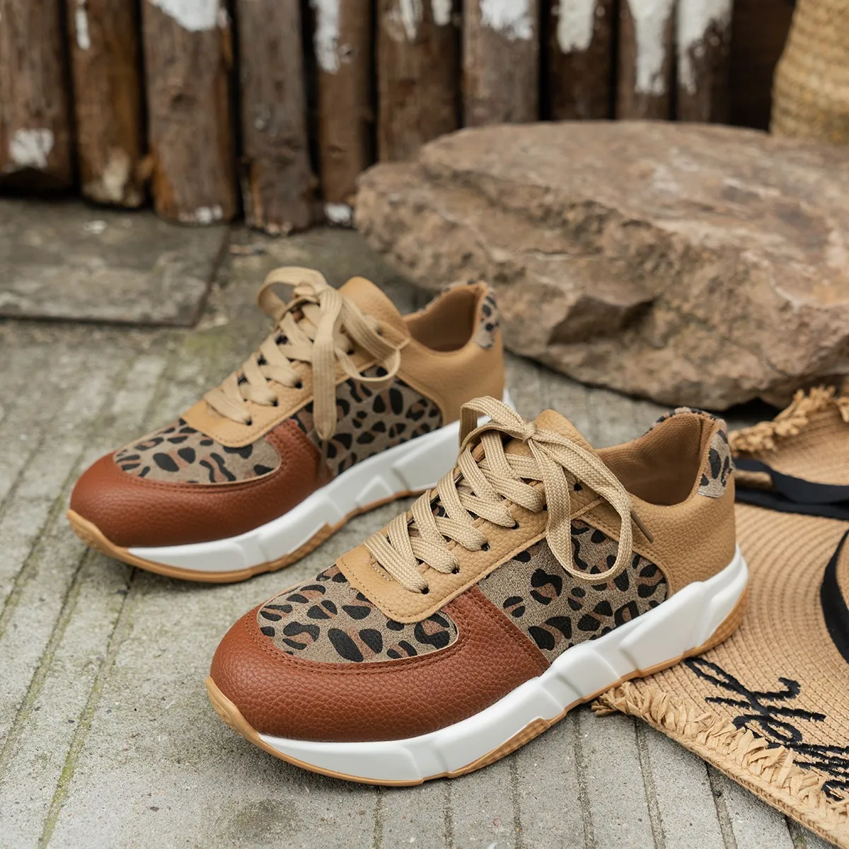 Platform Sneakers Women 2024 Round Toe Low-top Leopard