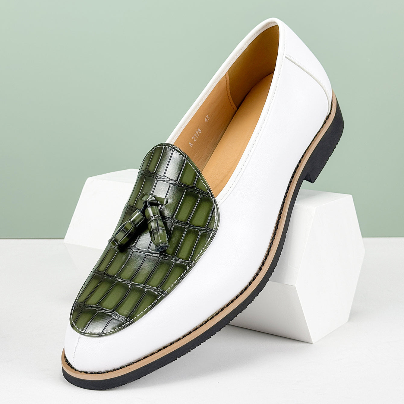 New Men Formal Leather Shoes British Style Tassels Loafers