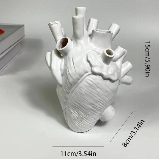 Creative Vases Heart-Shaped Sculpture