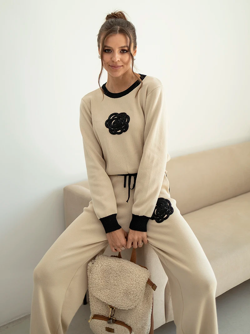 Casual Winter Long Sleeve Women Knitted Suit Floral