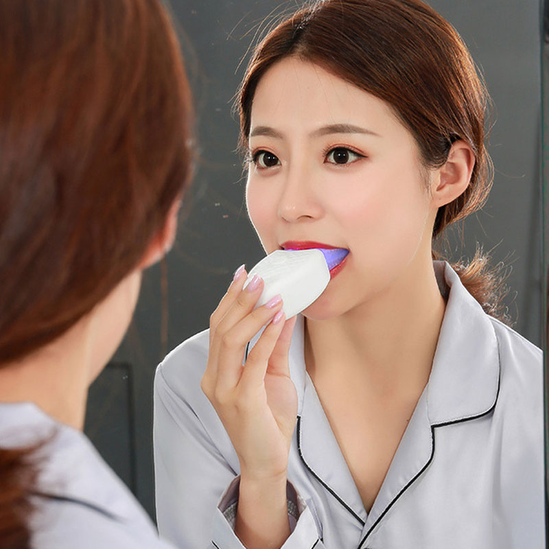 U-Type Toothbrush 360 Degrees Intelligent Silicon Head