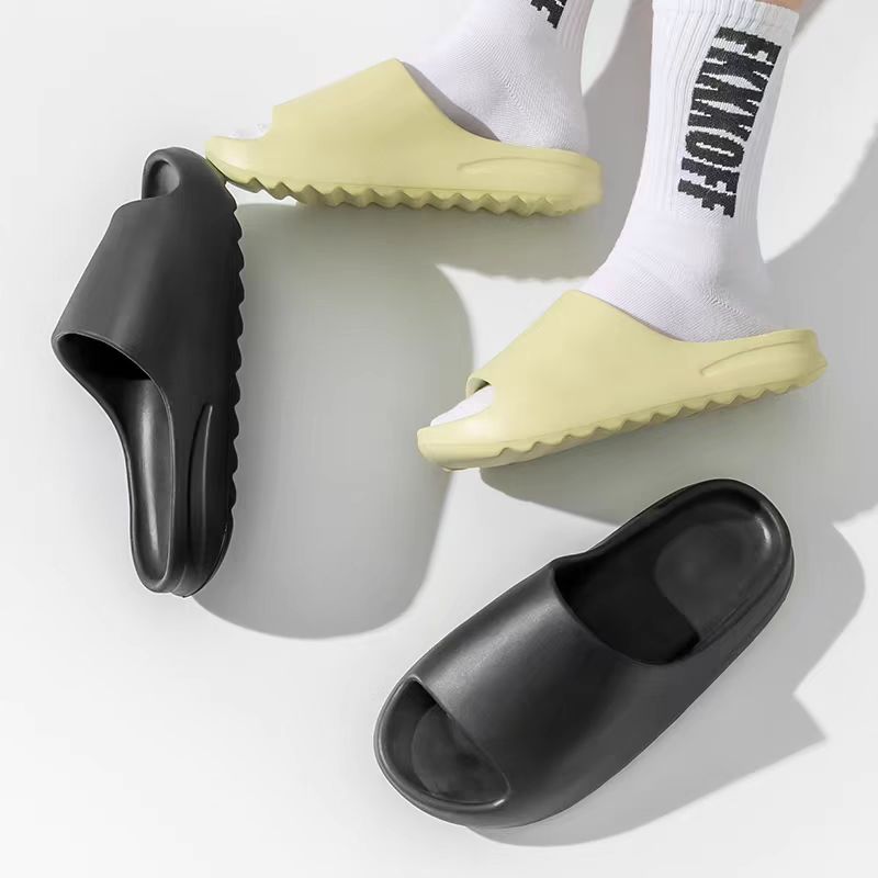 Summer Clogs Fashion Soft Bottom Beach Men Slippers