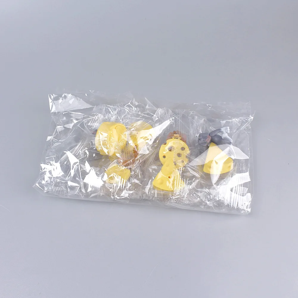 4pcs Tom Cat Jerry Mouse PVC Statue Action Figure Anime Collection Cake