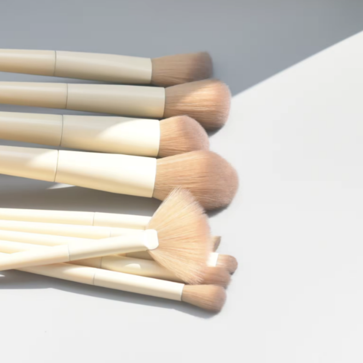 Soft Fluffy Makeup Brushes Set Eye Shadow Foundation
