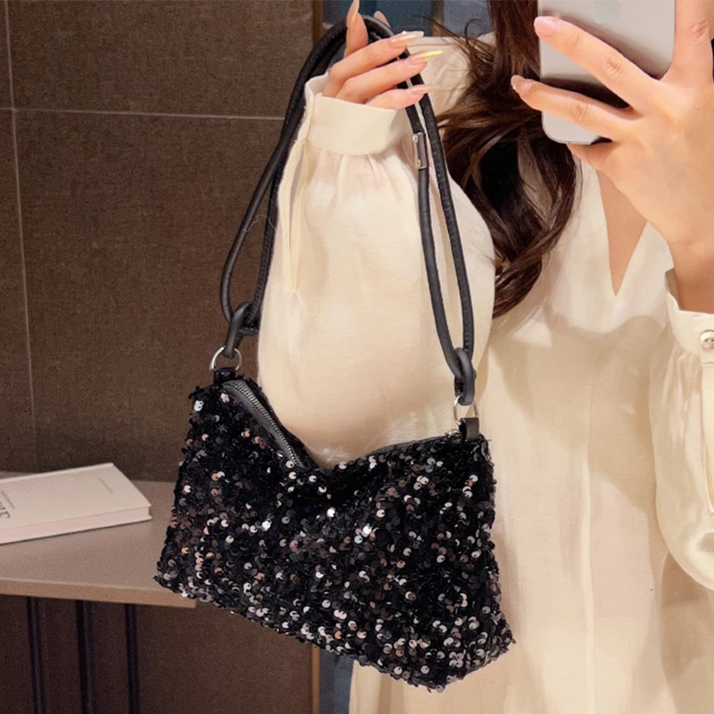 Popular trendy women's Korean-style handbag