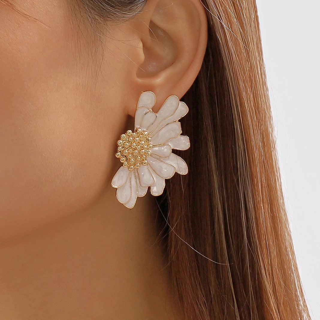 Boohoo Colorful Big Flower Petal Irregular Stud Earrings