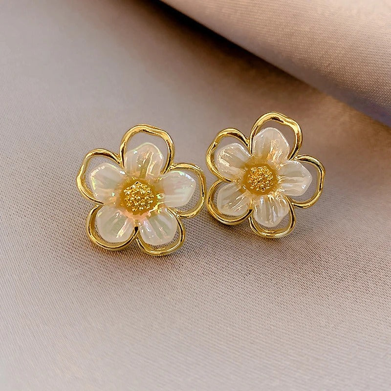Cute Small White Flower Earrings for Women