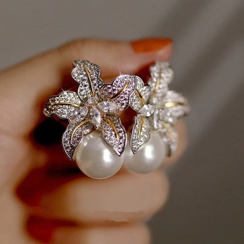 Gorgeous Flower Imitation Pearl Earrings Women