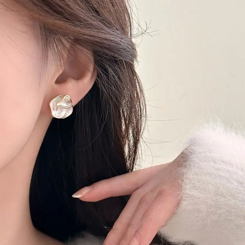 Delicate Camellia Stud Earring For Women