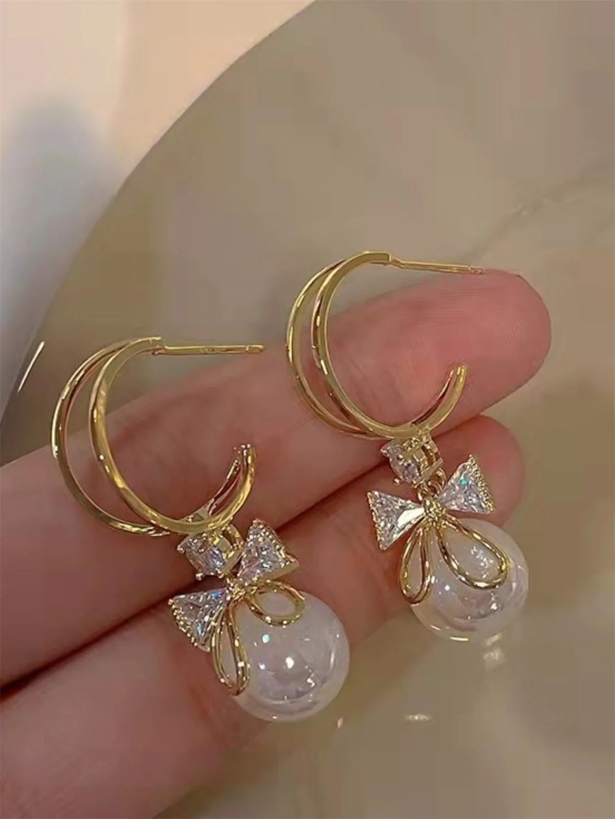 Women's Trendy Bow Earrings Set
