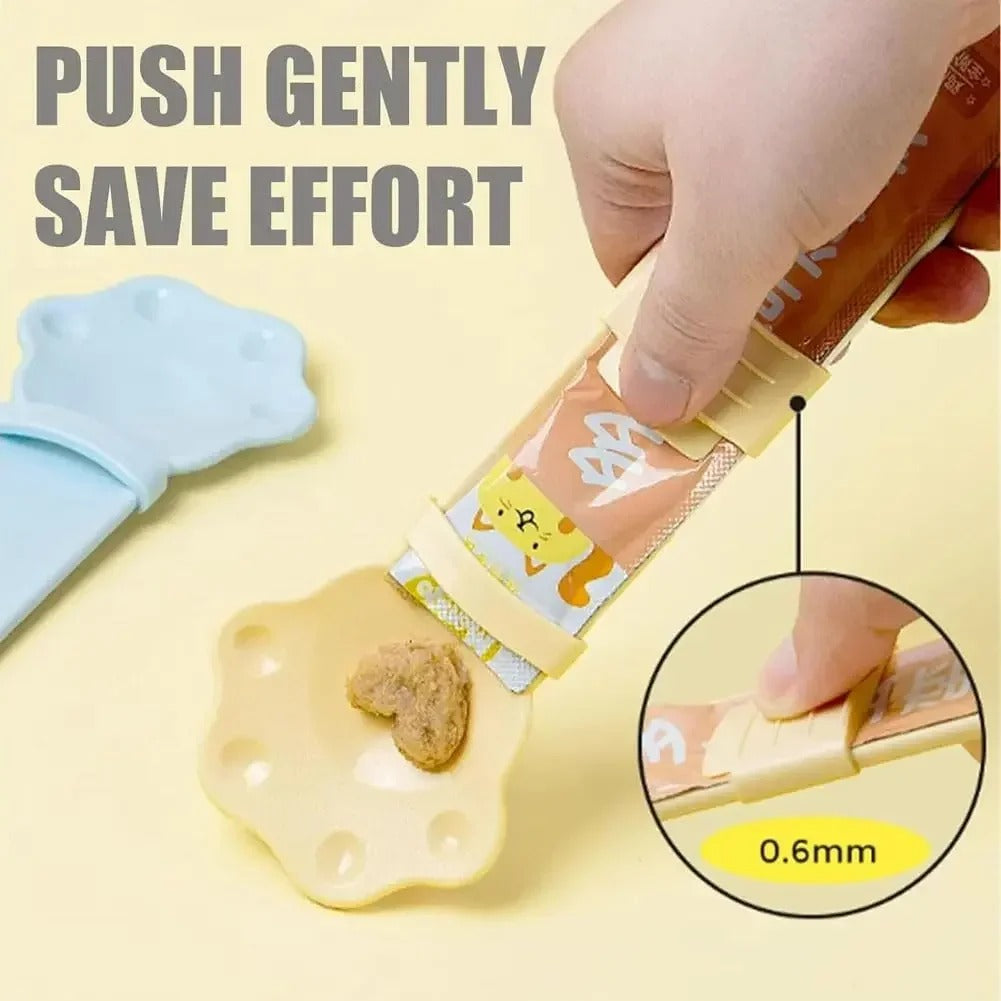 Cat Feeder Cat Strip Squeeze Spoon Pet Liquid Snack