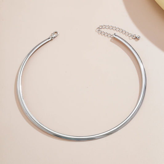 Elegant Simple Chunky Circle Torques Necklace for Women