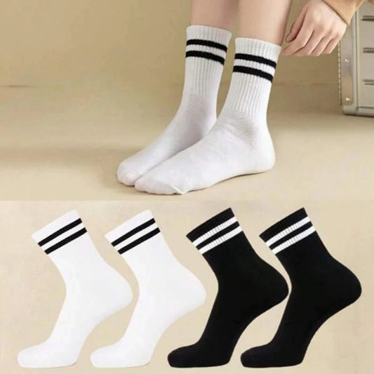 4 Pairs Versatile Women's Socks Simplicity