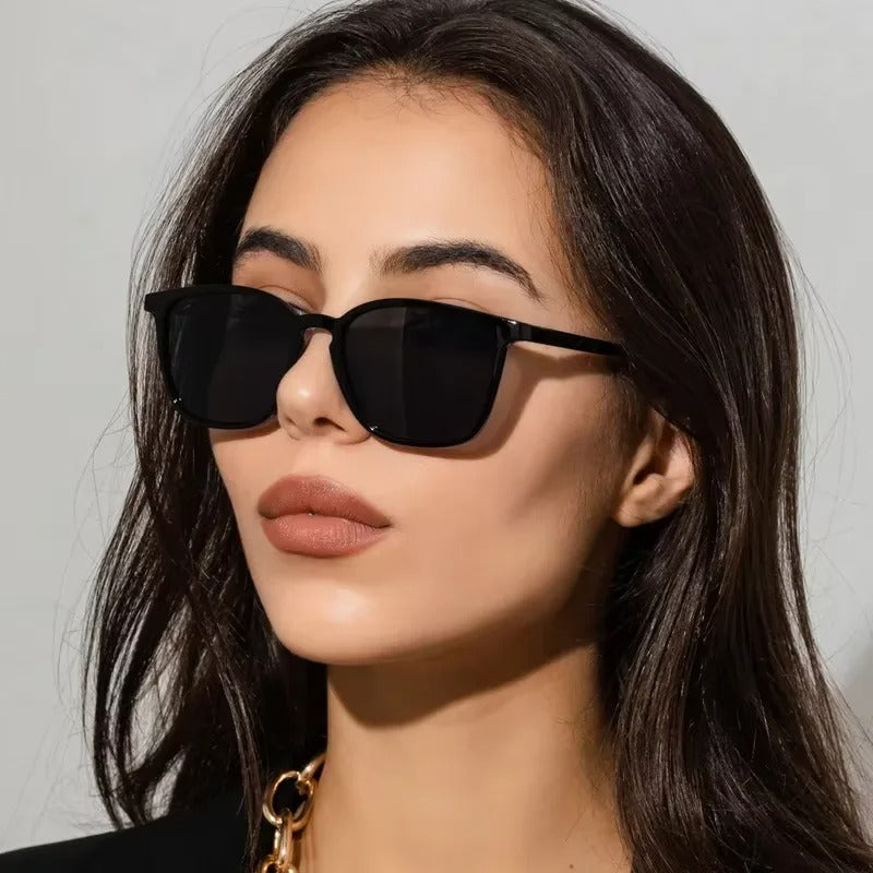 New Fashion Sunglasses Women Retro Rectangle